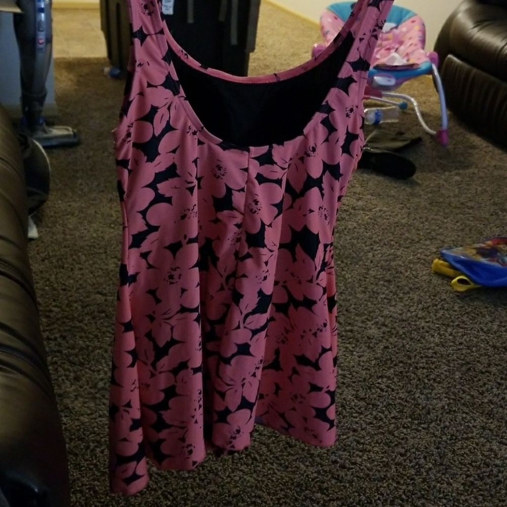 Bathing suit - Picture 2 of 2